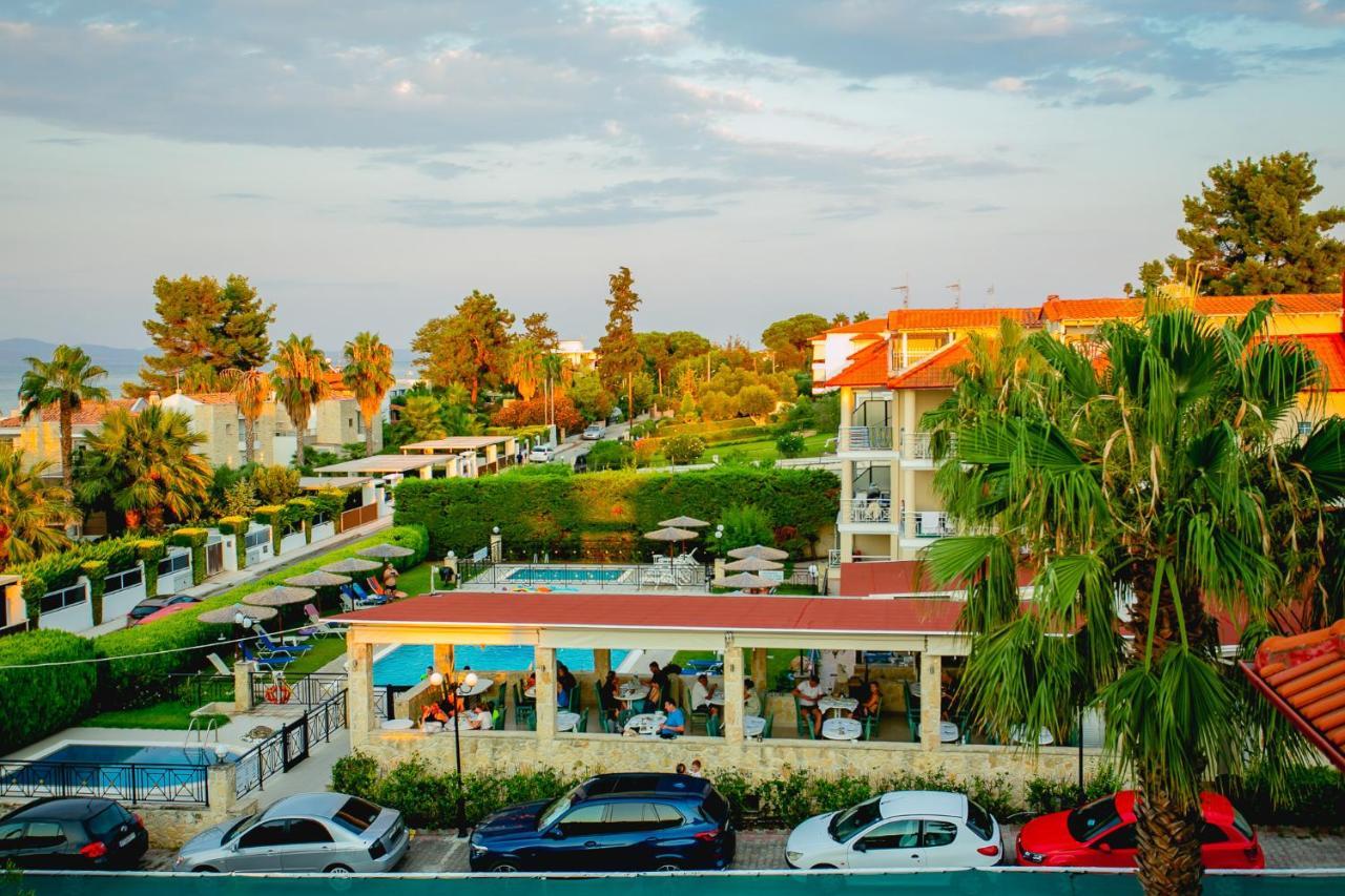 Golden Residence Family Resort Pefkochori Exterior foto