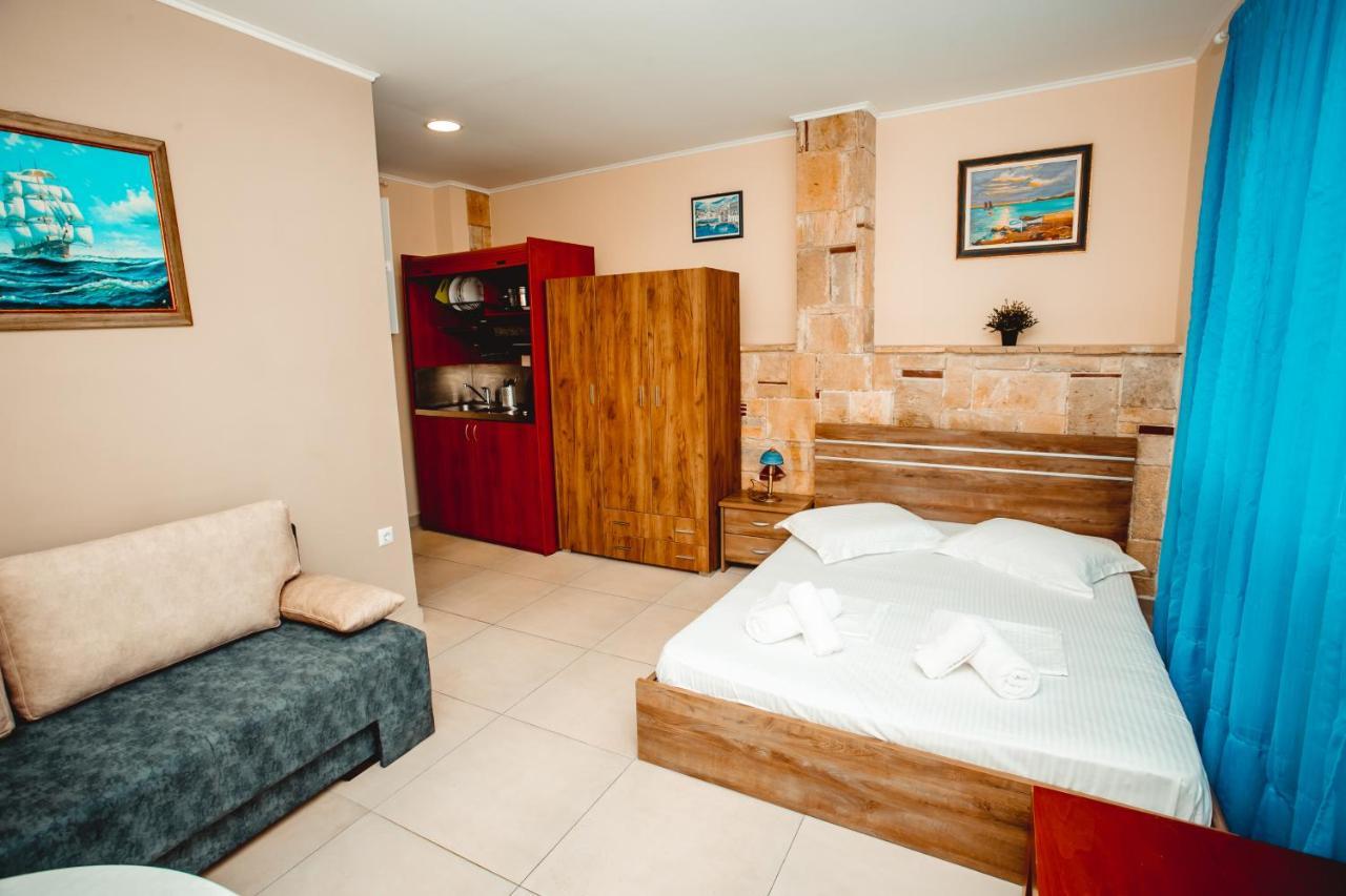 Golden Residence Family Resort Pefkochori Exterior foto