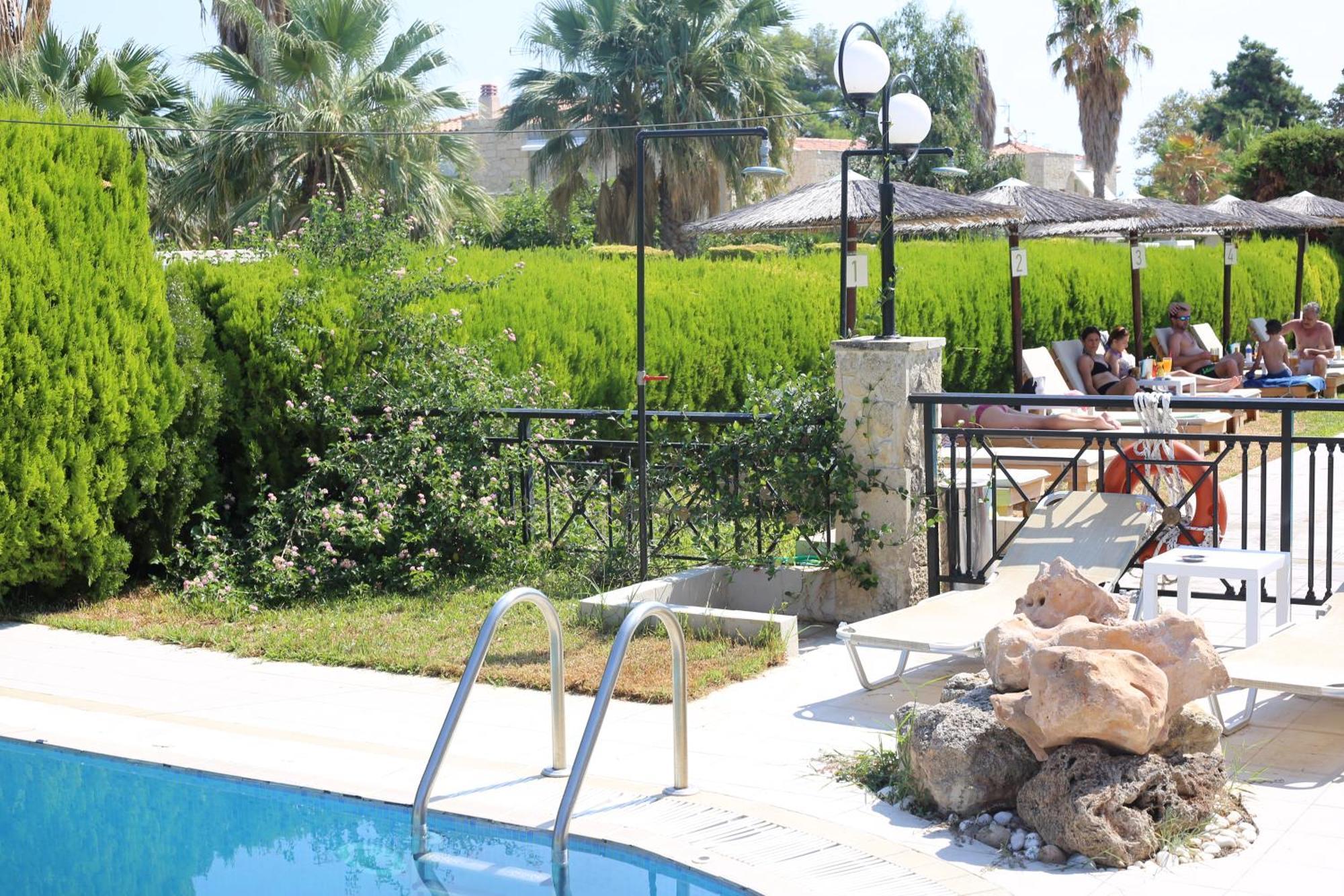 Golden Residence Family Resort Pefkochori Exterior foto